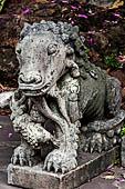 Bangkok Wat Pho, gardened area of the western courtyard. 